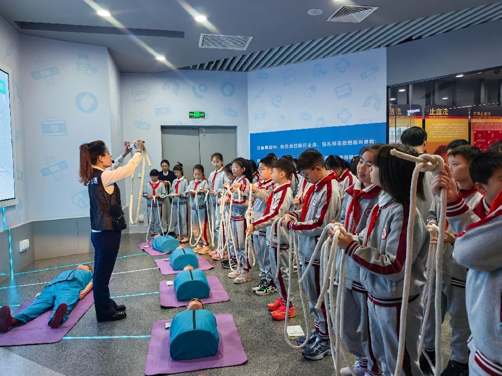 新征程上看应急丨从社区到课堂：四川安全教育的“体验式”转型实...